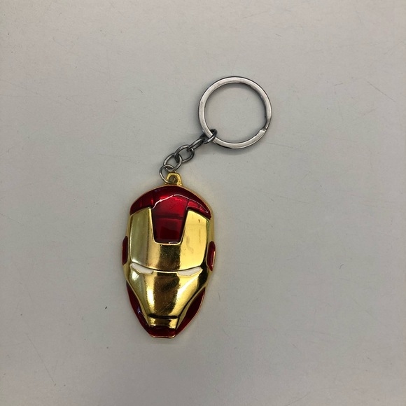 Marvel Iron Man Keychain - Picture 2 of 4